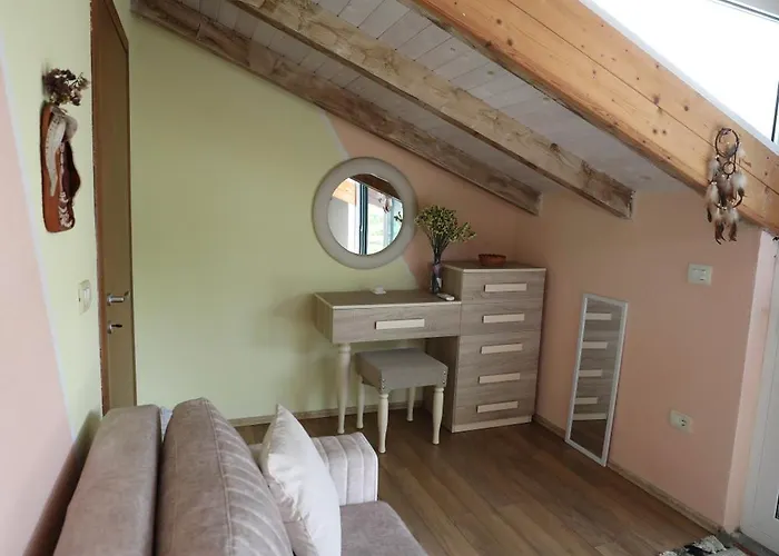 By Elmar At Sunset Bay Polisi i Vogel